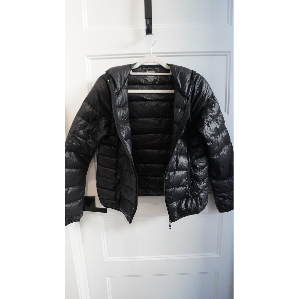 Active Basic Black Hooded Puffer Coat Down Feather Fill Jacket Mens Medium